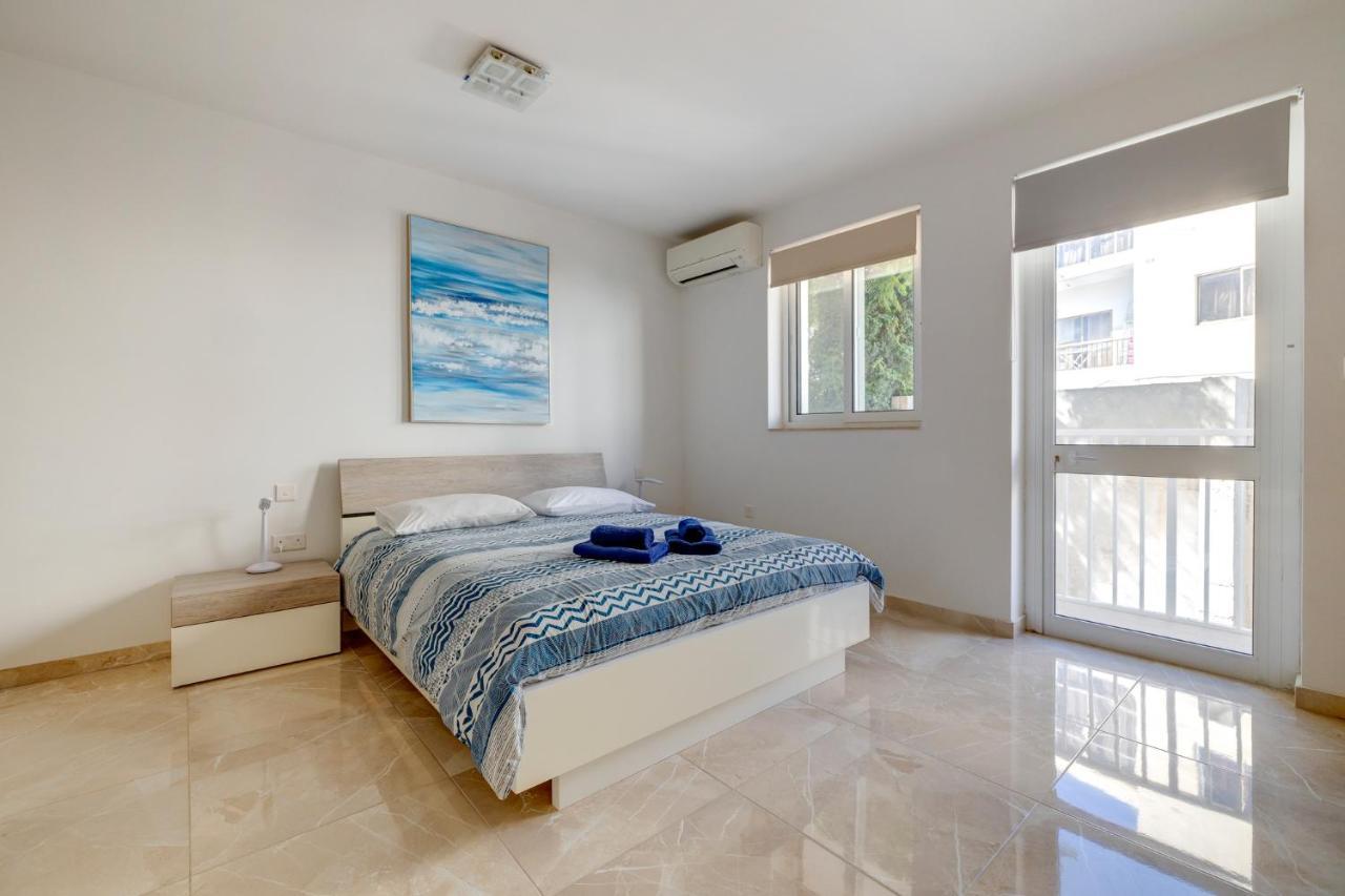 Marvellous 3Br Apartment In Central St Julians Saint Julian's ภายนอก รูปภาพ