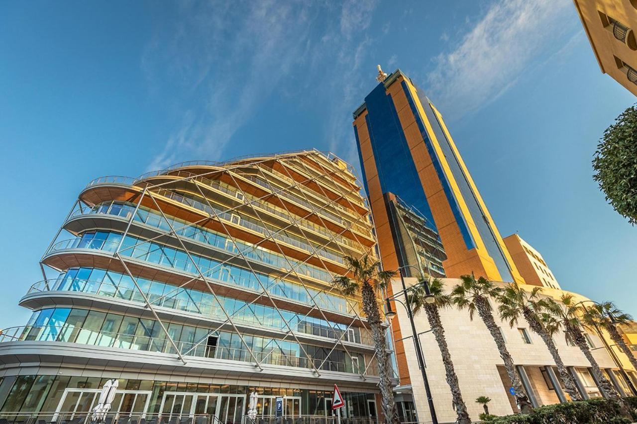 Marvellous 3Br Apartment In Central St Julians Saint Julian's ภายนอก รูปภาพ