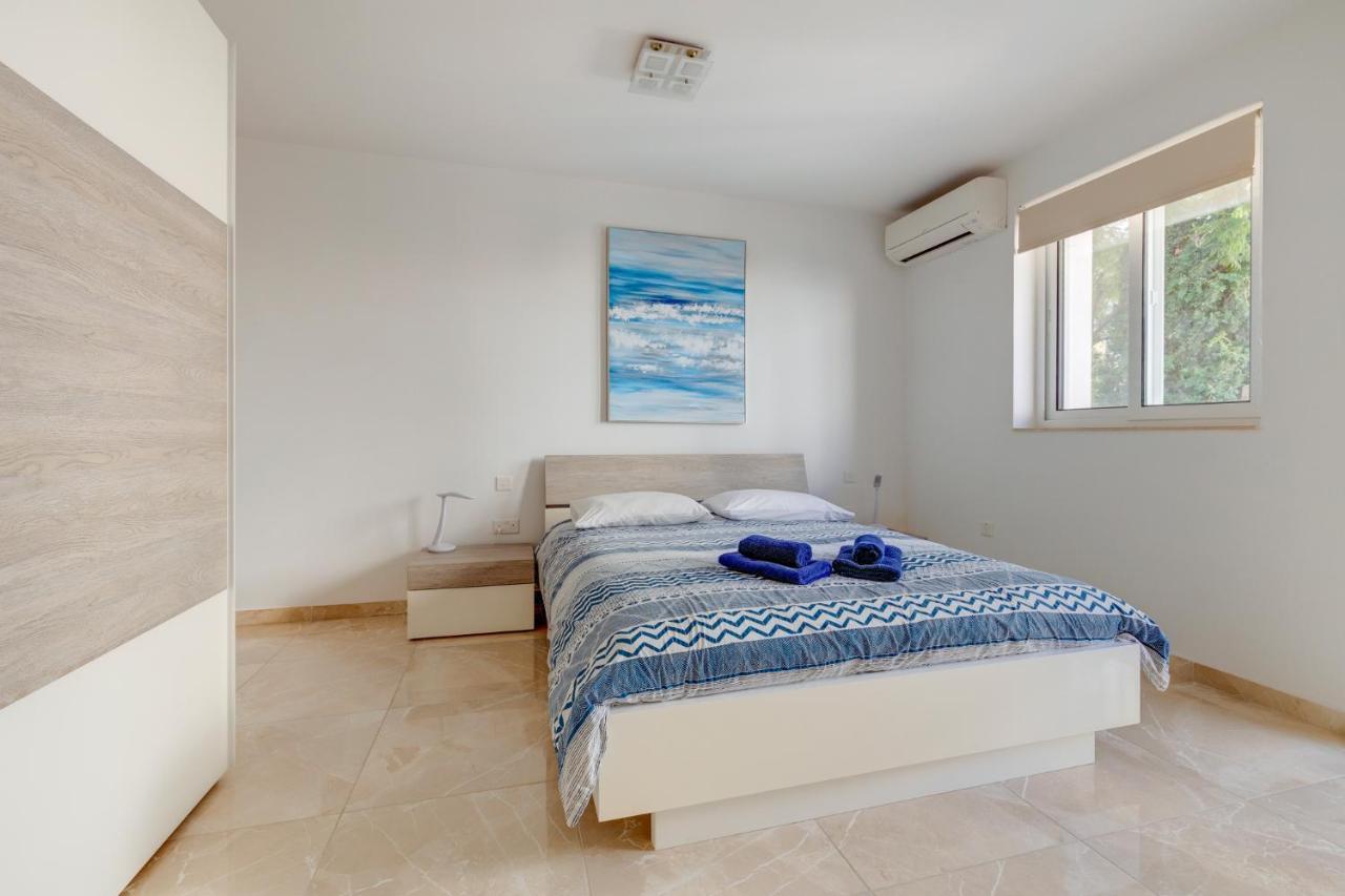 Marvellous 3Br Apartment In Central St Julians Saint Julian's ภายนอก รูปภาพ